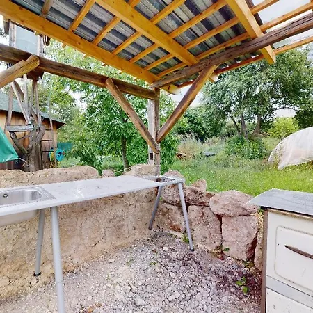 אוהל מפואר Jurta Na Krupinskej Planine