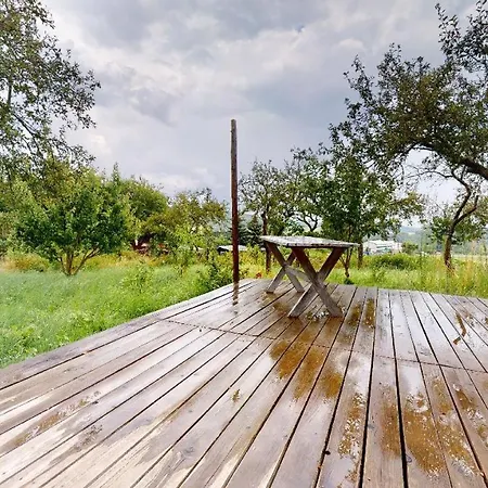 אוהל מפואר Jurta Na Krupinskej Planine *